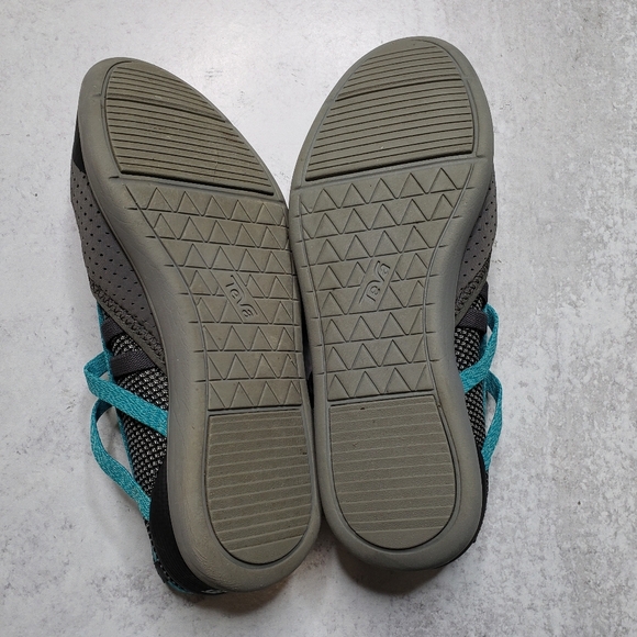 Teva Hydro Life Slip-on Water Swim Hike Outdoor Shoe Grey Blue Sz 6 - Picture 4 of 8